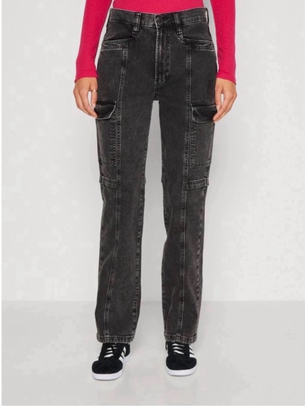 GAP Women’s Black Cargo Jeans